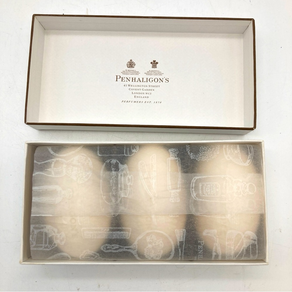 NIB Discontinued Scent Penhaligon's Lily and Spice Set of 3 Bars of Soap